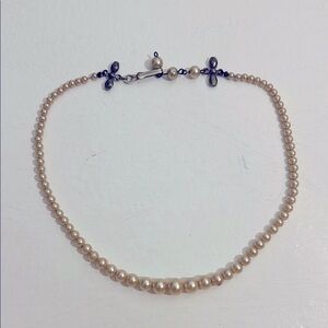 Elegant Cream Pearl Choker